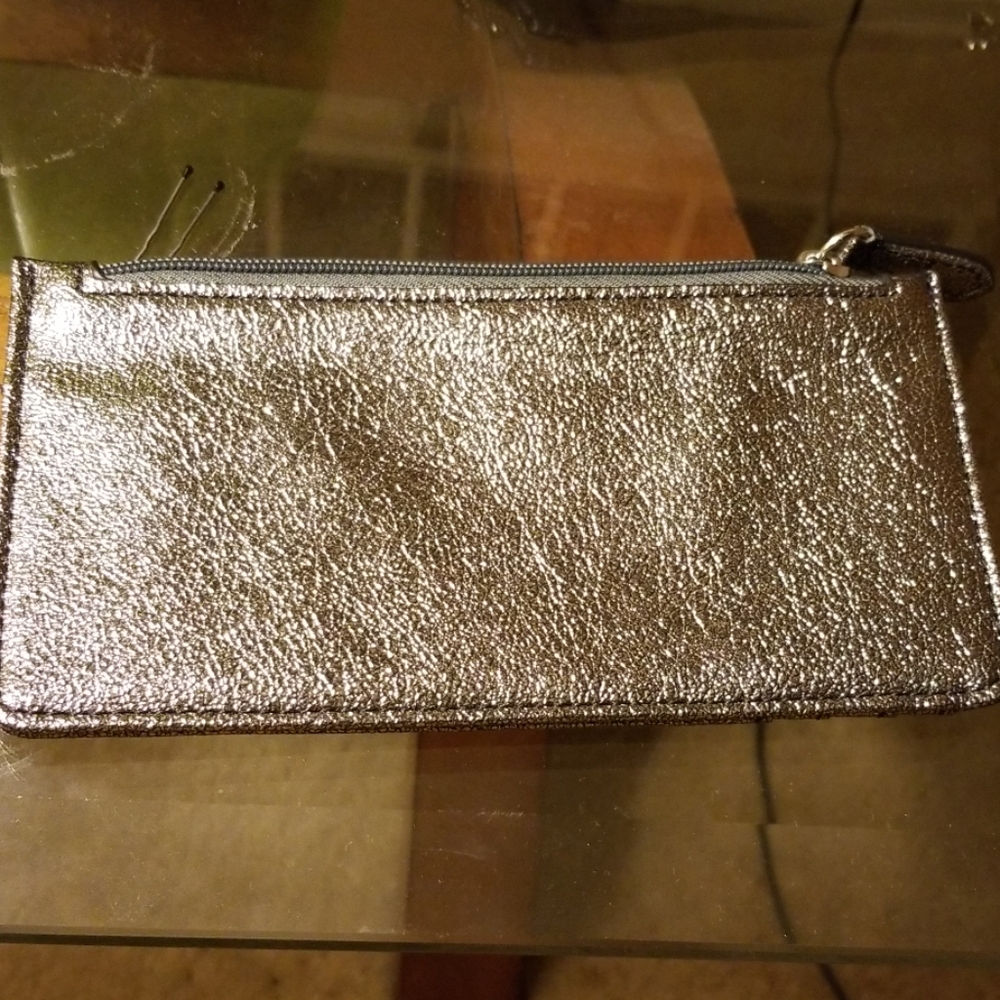 G.i.l.i 2 pc. Camera Leather Crossbody - Picture 7 of 8